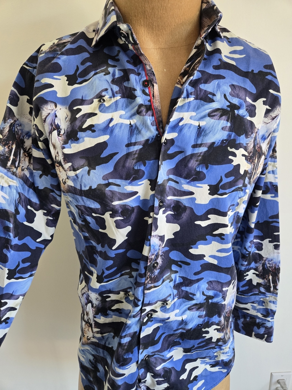7 Downie St. Camouflage and Horse Pattern Shirt